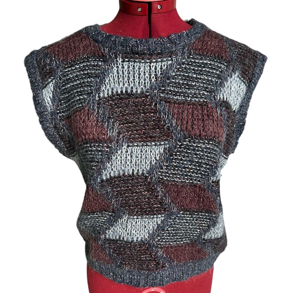 Vintage Executive Focus Medium Mohair Blend Artsy Knit Sweater Vest England Made